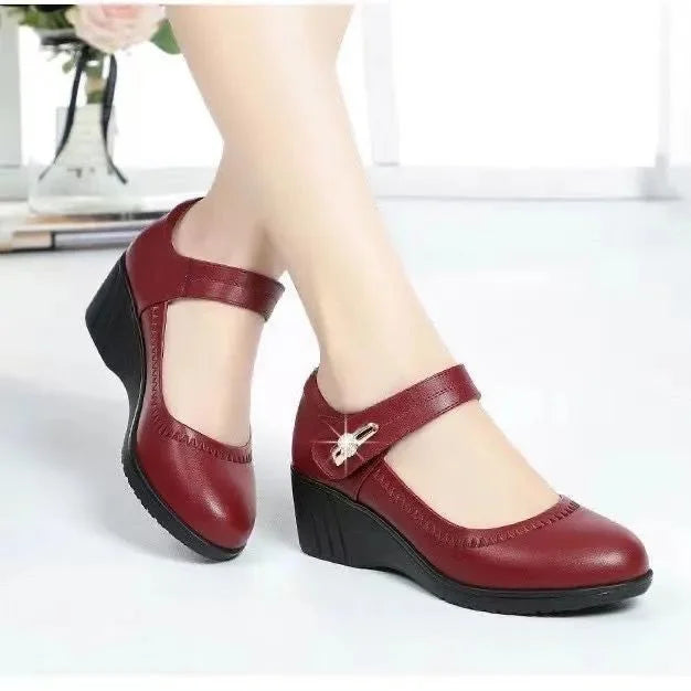 Linda – Elegant Mid-Heel Comfort Shoes